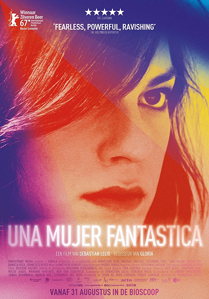 poster de una mujer fantástica